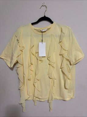 ZARA Pale Yellow Ruffle Front Short Sleeve Tee